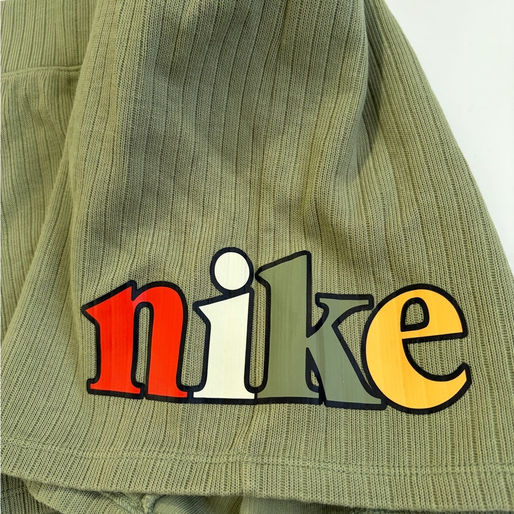 Nike Sportswear Women's Ribbed Fleece Shorts Olive Green Size Small - Picture 3 of 6